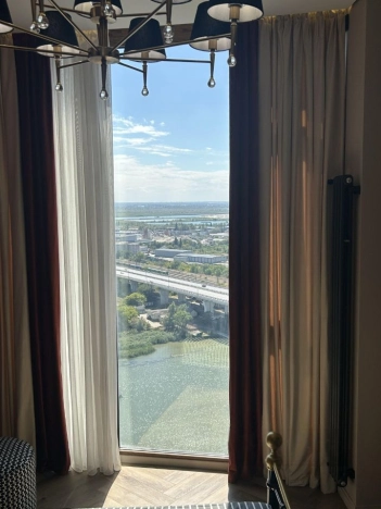 Купить двухкомнатную квартиру в Ростовской области. Вариант № 8464926, 22, площадь -  квм, цена 17800000 рублей