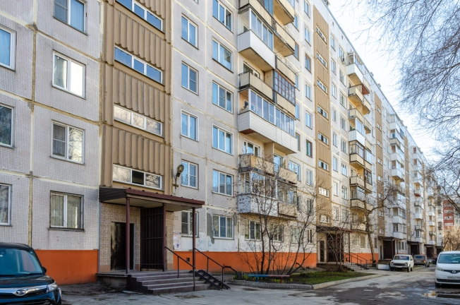 Купить комнату в Новосибирской области. Вариант № 37342, 22, площадь -  квм, цена 900000 рублей