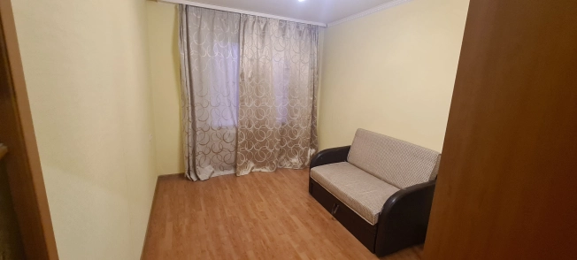 Снять квартиру в Тобольске. Вариант № 9276466, 1, площадь -  квм, цена 40000 рублей