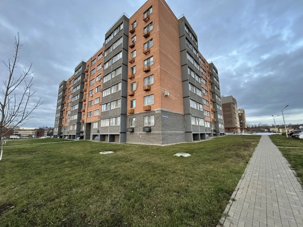 Купить двухкомнатную квартиру на улице Привольная в Белгороде. Вариант № 9942063, 14, площадь -  квм, цена 6990000 рублей