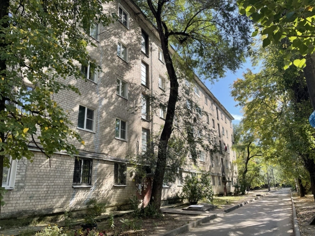 Купить однокомнатную квартиру в районе Советский в Воронеже. Вариант № 5469056, 46, площадь -  квм, цена 2300000 рублей