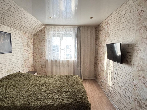 Купить дом в Новосибирске. Вариант № 9689874, 11, площадь -  квм, цена 8500000 рублей