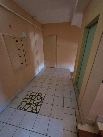 Купить квартиру в районе Заводский в Кемерове. Вариант № 2521980, 16, площадь -  квм, цена 5590000 рублей