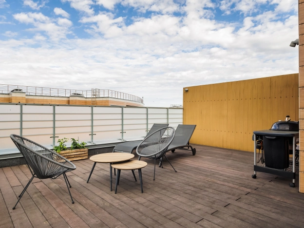 Купить четырехкомнатную квартиру в районе Приморский в Санкт-Петербурге. Вариант № 48814, 12, площадь -  квм, цена 43200000 рублей