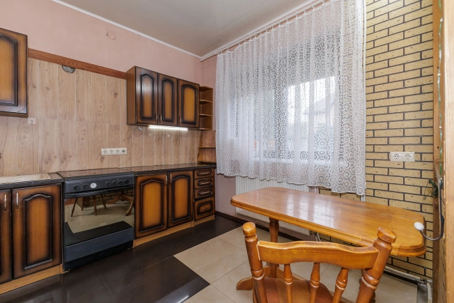 Купить дом на улице Баженова в Калининграде. Вариант № 2974172, 8, площадь -  квм, цена 18000000 рублей