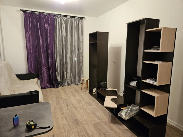 Купить однокомнатную квартиру на улице Строительный проезд в Москве. Вариант № 10351790, 5, площадь -  квм, цена 9000000 рублей