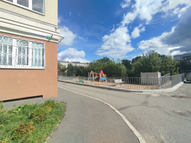 Купить трехкомнатную квартиру в Иванове. Вариант № 2850713, 38, площадь -  квм, цена 10990000 рублей