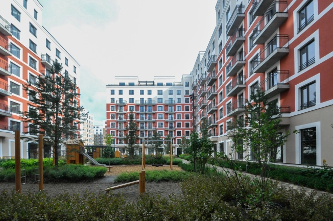 Купить трехкомнатную квартиру в ЖК Базилик (НОВОСИБИРСК) в Новосибирской области. Вариант № 1347396, 33, площадь -  квм, цена 7530000 рублей