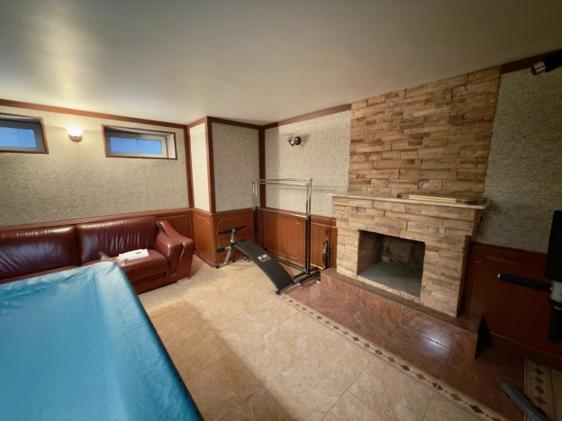 Купить дом в Москве. Вариант № 9958474, 22, площадь -  квм, цена 115000000 рублей