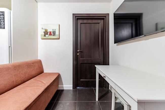 Купить однокомнатную квартиру у метро Площадь Мужества в Санкт-Петербурге. Вариант № 9278098, 5, площадь -  квм, цена 9300000 рублей