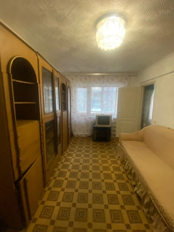 Купить трехкомнатную квартиру на улице Ильи Мухачева в Бийске. Вариант № 5441607, 6, площадь -  квм, цена 4500000 рублей