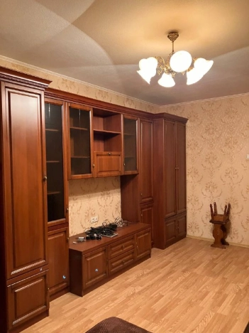 Купить однокомнатную квартиру на улице Чистяковой в Одинцове. Вариант № 9454146, 12, площадь -  квм, цена 12300000 рублей