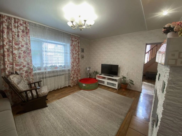 Купить дом в Микрорайоне Прометей, Октябрьский в Октябрьском. Вариант № 2555, 0, площадь -  квм, цена 8500000 рублей