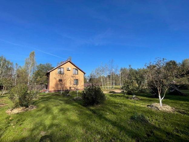 Купить дачу в Москве. Вариант № 19267, 17, площадь -  квм, цена 8500000 рублей