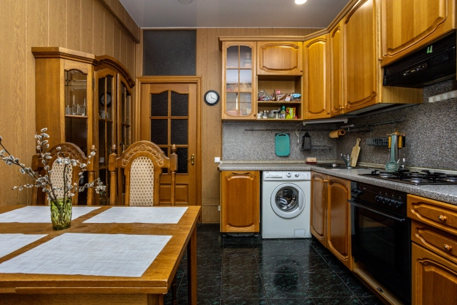 Купить квартиру в Москве. Вариант № 8808073, 4, площадь -  квм, цена 62000000 рублей