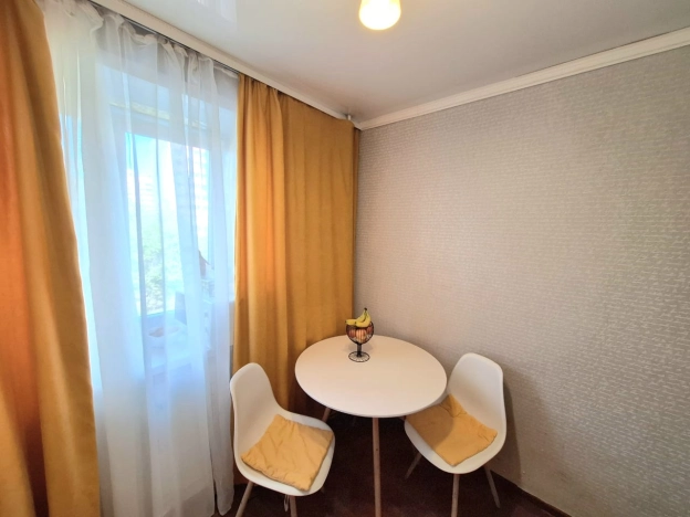 Купить квартиру на улице Георгия Костина в Чите. Вариант № 58443, 3, площадь -  квм, цена 6500000 рублей