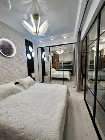 Купить квартиру в Москве. Вариант № 10092357, 2, площадь -  квм, цена 24700000 рублей