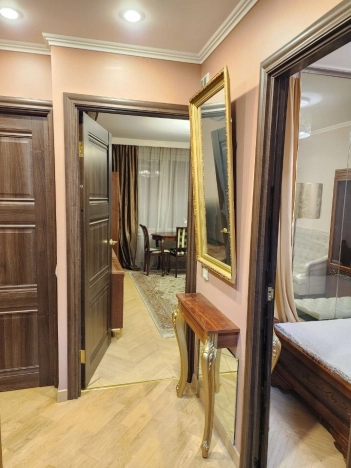 Купить квартиру в Москве. Вариант № 38146, 4, площадь - квм, цена 29800000.0000 рублей