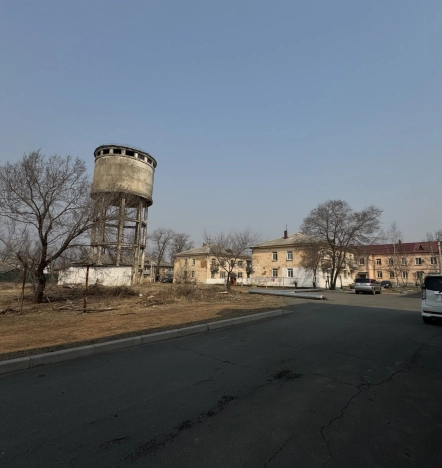 Купить трехкомнатную квартиру в Приморском крае. Вариант № 35752, 13, площадь -  квм, цена 4000000 рублей