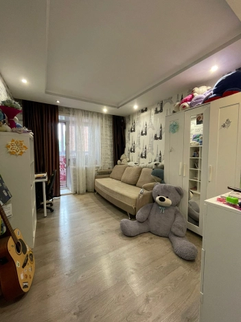 Купить трехкомнатную квартиру на улице Ленина в Бердске. Вариант № 2476189, 9, площадь -  квм, цена 8450000 рублей