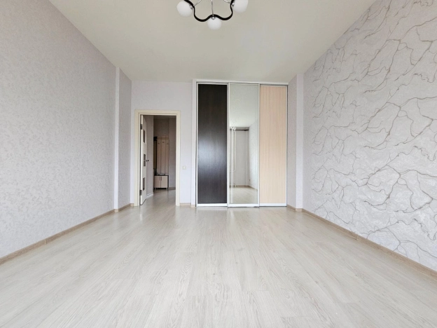 Купить однокомнатную квартиру на улице Рабочая в Щёлкове. Вариант № 10346071, 5, площадь -  квм, цена 5000000 рублей