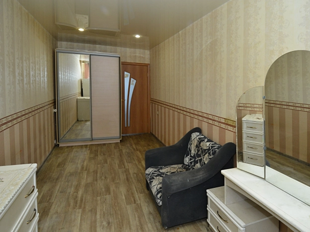 Купить трехкомнатную квартиру в Новосибирске. Вариант № 9585593, 16, площадь -  квм, цена 7500000 рублей