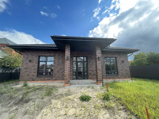 Купить дом в Воронеже. Вариант № 42688, 2, площадь -  квм, цена 15350000 рублей