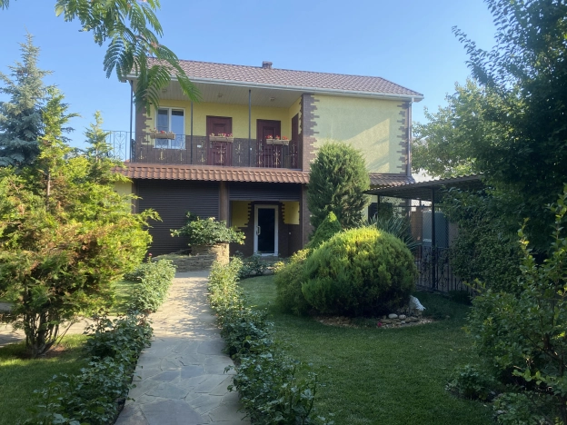 Купить дом в Севастополе. Вариант № 60201, 0, площадь -  квм, цена 32500000 рублей