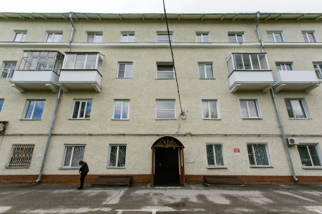 Купить квартиру на вторичке в районе Ленинский в Новосибирске. Вариант № 20482, 14, площадь -  квм, цена 3400000 рублей