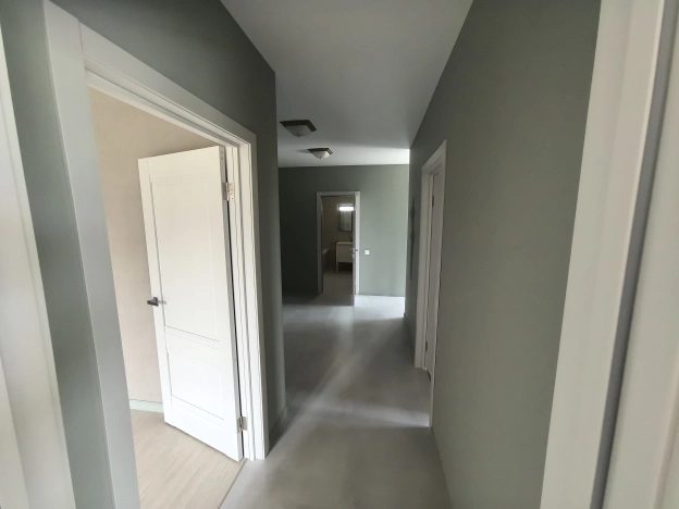 Купить трехкомнатную квартиру на улице Олега Кошевого в Калининграде. Вариант № 49766, 12, площадь -  квм, цена 13100000 рублей