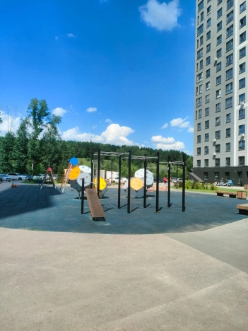 Купить квартиру в районе Первомайский в Новосибирске. Вариант № 8492986, 3, площадь -  квм, цена 5800000 рублей