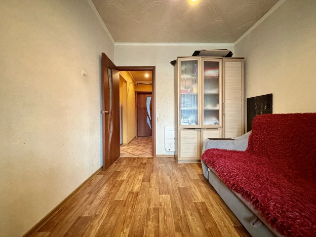 Купить трехкомнатную квартиру в Иванове. Вариант № 2468853, 9, площадь -  квм, цена 6000000 рублей