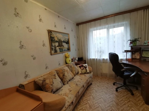 Купить трехкомнатную квартиру в Калуге. Вариант № 3808, 12, площадь -  квм, цена 6300000 рублей