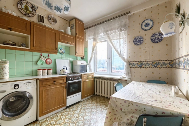 Купить квартиру в Москве. Вариант № 7722402, 11, площадь - квм, цена 31350000 рублей
