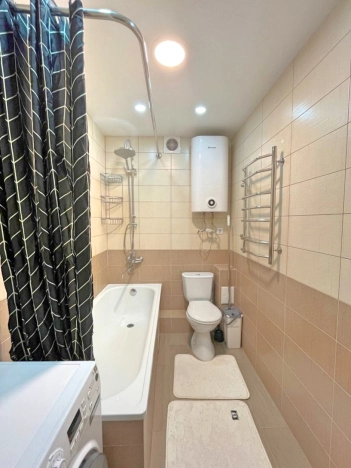 Купить однокомнатную квартиру на улице Заводская в Вологодской области. Вариант № 9976349, 17, площадь -  квм, цена 3300000 рублей