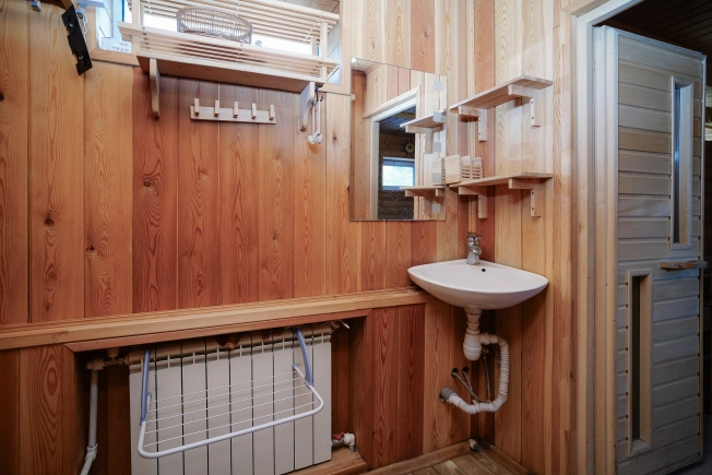 Купить дом в Омске. Вариант № 44414, 17, площадь -  квм, цена 26000000 рублей