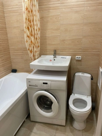 Купить Студию в Новосибирской области. Вариант № 9619065, 7, площадь -  квм, цена 3450000 рублей