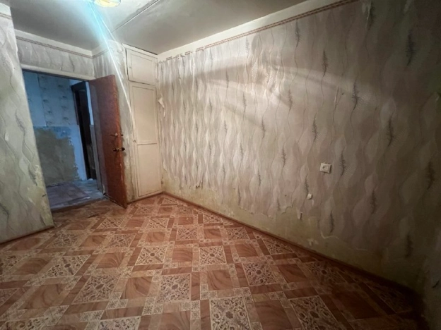 Купить трехкомнатную квартиру на улице 40 лет Победы в Нижегородской области. Вариант № 8841521, 2, площадь -  квм, цена 1080000 рублей