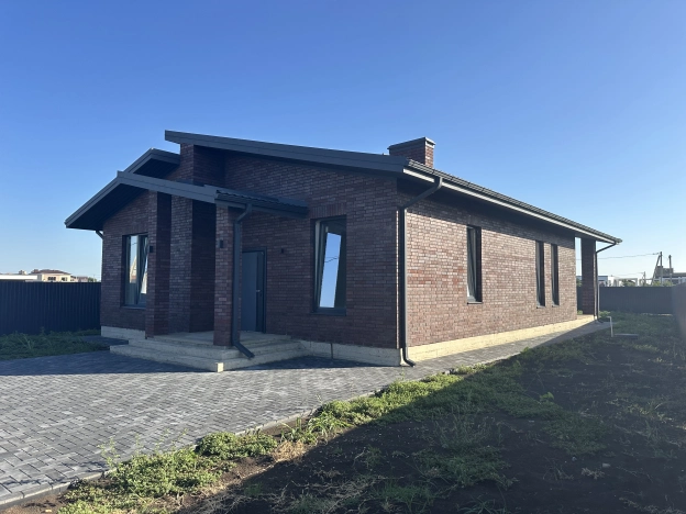 Купить дом на улице 1-й Становой проезд в Краснодаре. Вариант № 46979, 4, площадь -  квм, цена 14990000 рублей