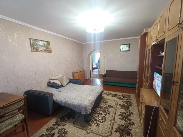 Купить трехкомнатную квартиру в Белгородской области. Вариант № 9972407, 1, площадь -  квм, цена 5150000 рублей