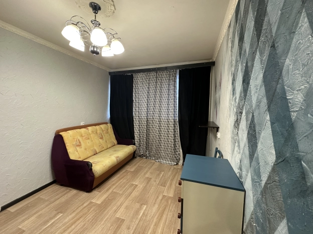 Купить трехкомнатную квартиру в районе Василеостровский в Санкт-Петербурге. Вариант № 8121449, 10, площадь -  квм, цена 13240000 рублей