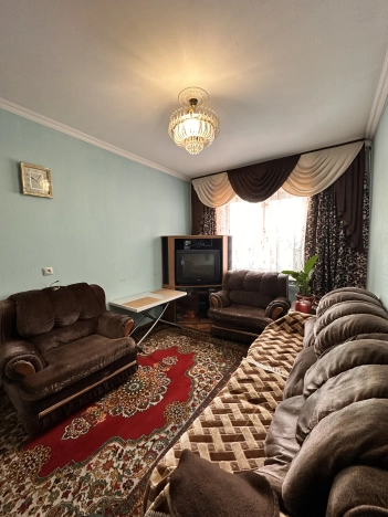 Купить квартиру на улице Комарова в Улан-Удэ. Вариант № 9674204, 6, площадь -  квм, цена 8700000 рублей