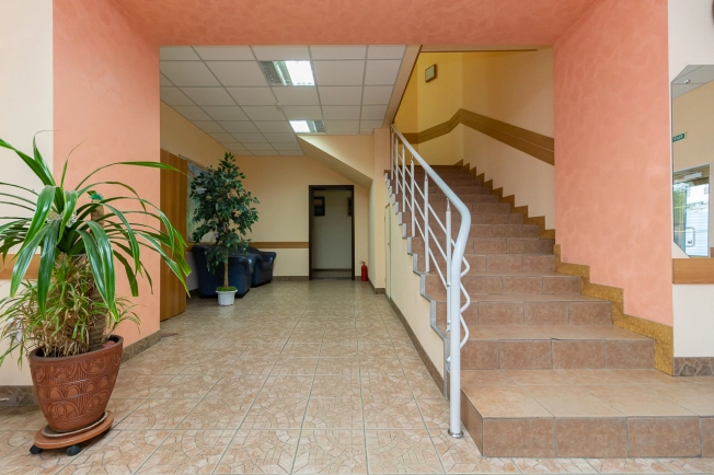 Купить коммерческую недвижимость свободного назначения в Омске. Вариант № 10108, 35, площадь -  квм, цена 49000000 рублей