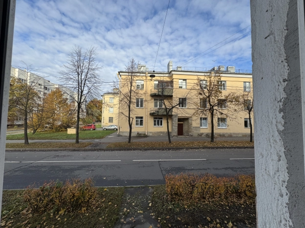 Купить трехкомнатную квартиру в районе Кировский в Санкт-Петербурге. Вариант № 3884989, 23, площадь -  квм, цена 11000000 рублей