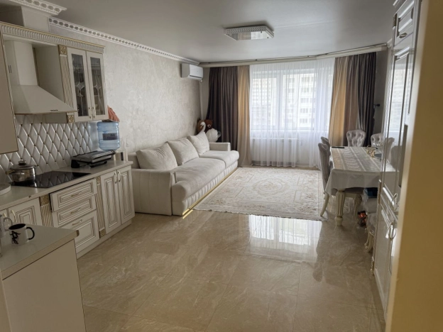 . Вариант № 7800132, 1, площадь - 68 квм, цена 14800000 рублей