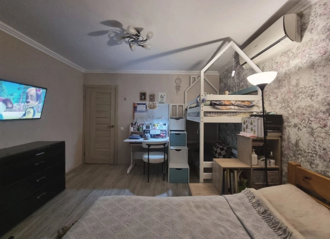 Купить квартиру в Москве. Вариант № 10294625, 6, площадь -  квм, цена 18600000 рублей