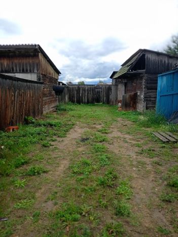 Купить квартиру на улице Кооперативная в Республике Бурятия. Вариант № 3323925, 3, площадь -  квм, цена 2300000 рублей