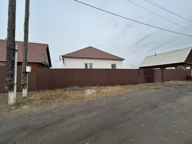 Купить дом в Иркутской области. Вариант № 8801281, 1, площадь -  квм, цена 4300000 рублей