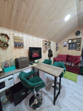 Купить дом в Санкт-Петербурге. Вариант № 883926, 6, площадь -  квм, цена 15000000 рублей