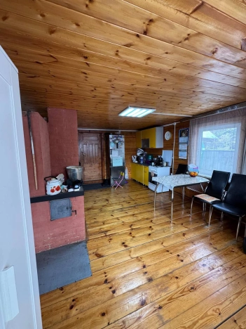 Купить дом на улице Административная в Иркутской области. Вариант № 8008539, 1, площадь -  квм, цена 4600000 рублей